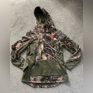 Ladies camouflage jacket and pants